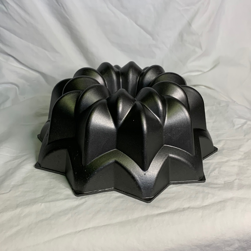 Nordicware Star Bundt Pan